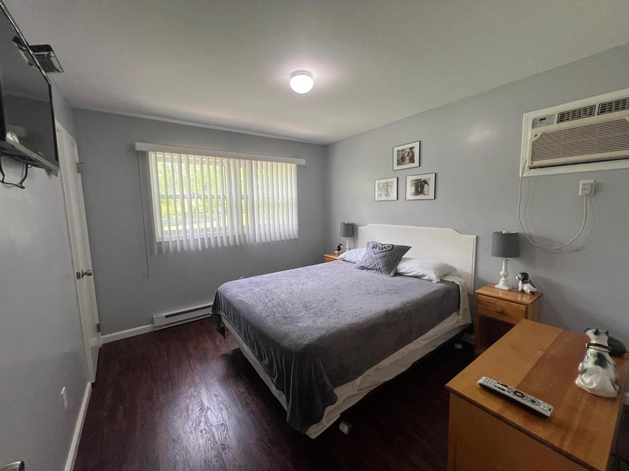 Fenced Yard Chalets From Good Dog Vacations At Big Valley Resort Sciota 외부 사진
